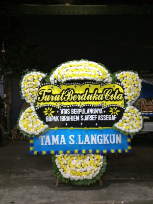 Papan Bunga Duka di Manonjaya